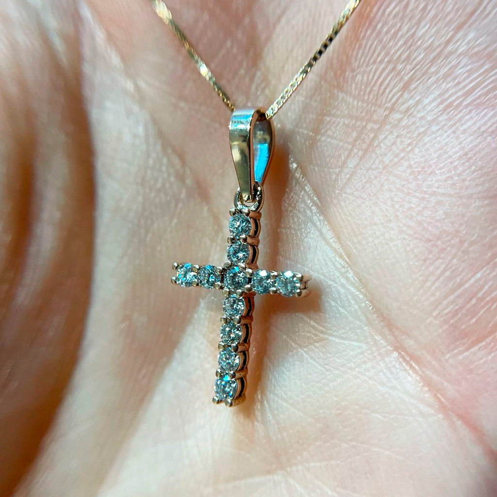 Collar cruz Catalina