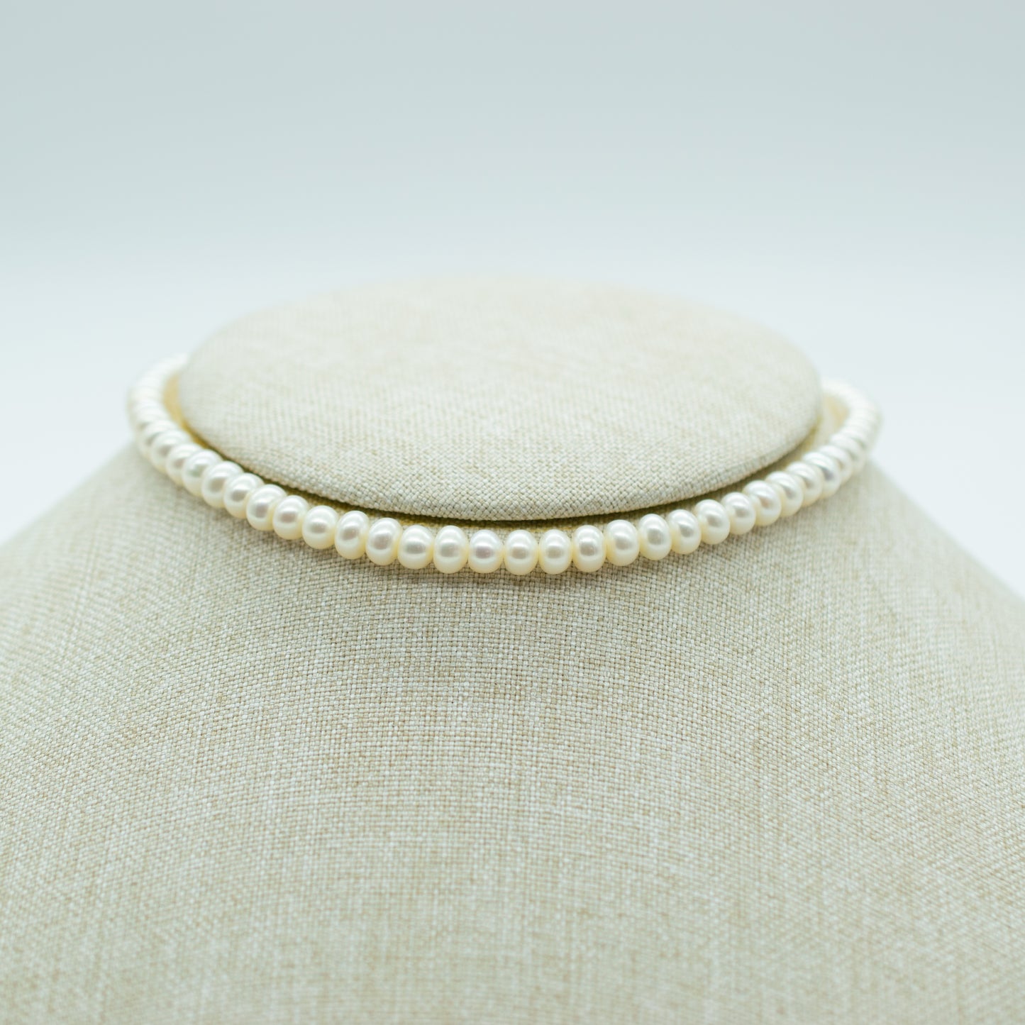 Collar choker de perlas